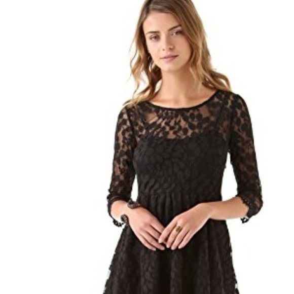 Free People Dresses & Skirts - Free People lace black Dress size 2